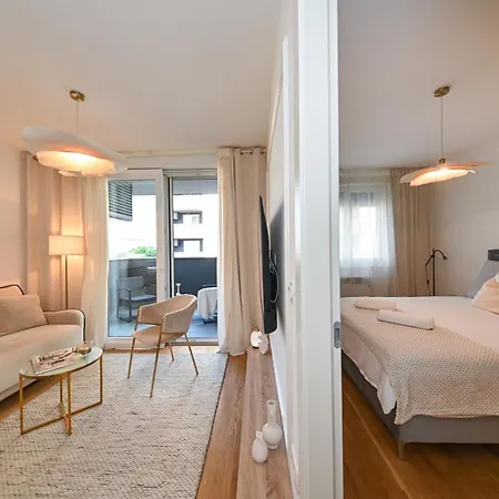 D'or With Free Private Parking Apartament