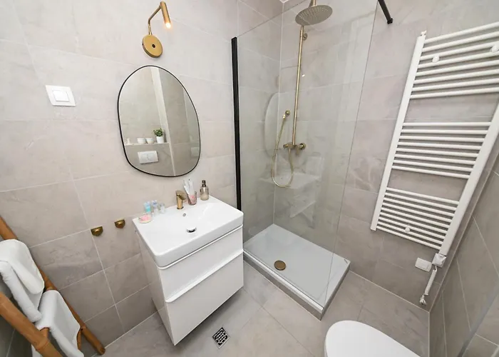 D'or With Free Private Parking Apartament *