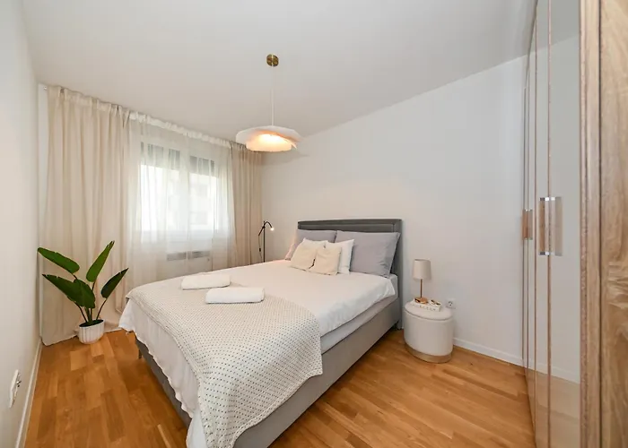 Apartman D'or With Free Private Parking *
